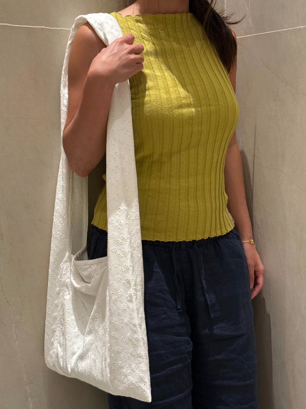 8:00AM Messenger Tote Bag