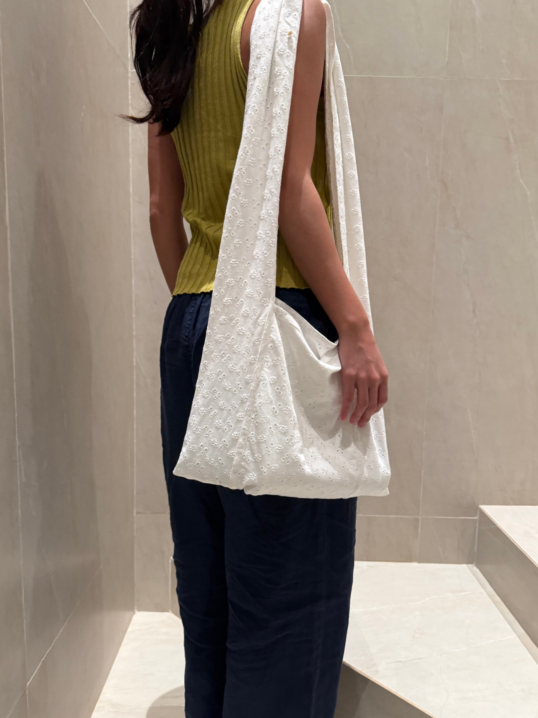 8:00AM Messenger Tote Bag