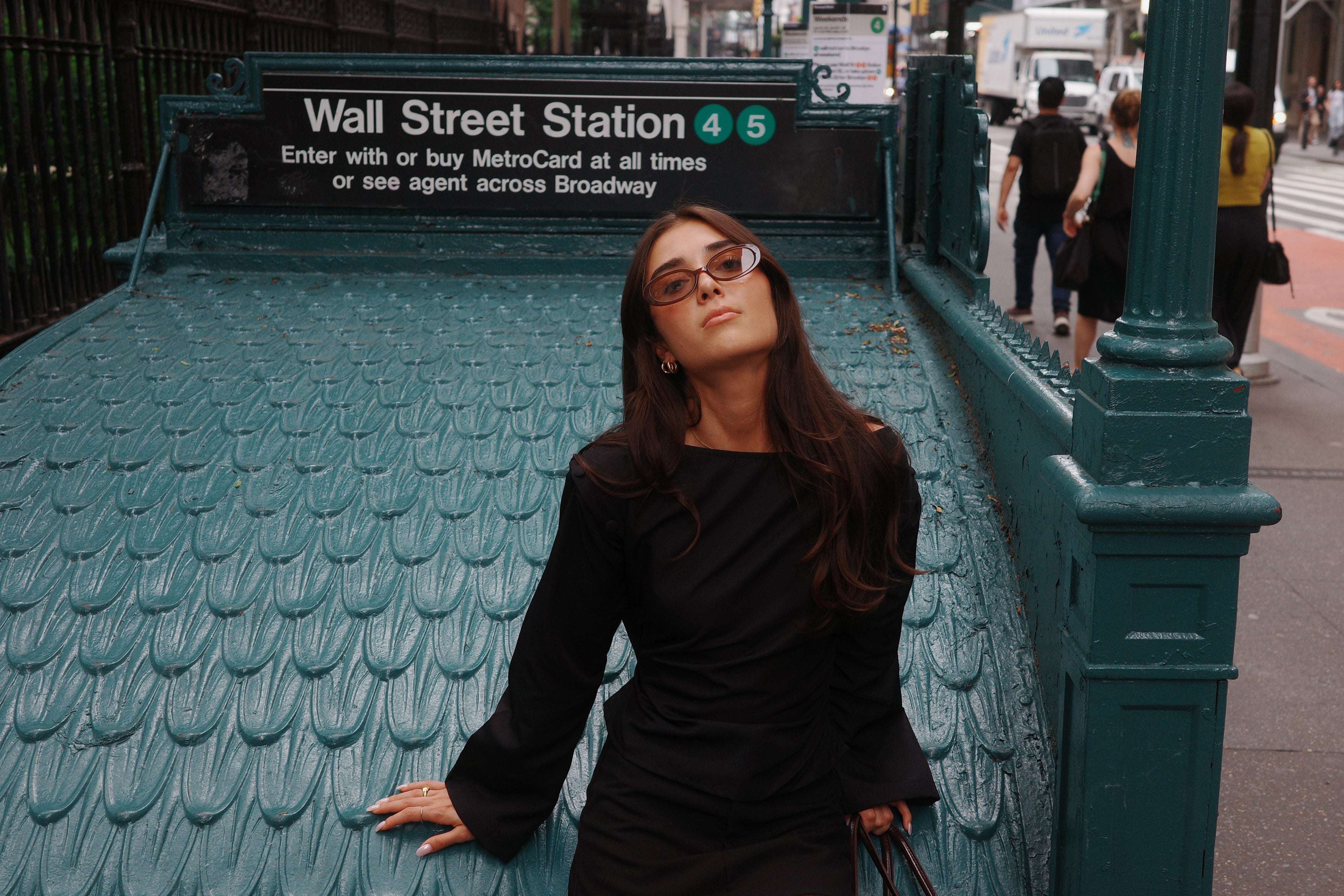 Porto Detachable Top - Black